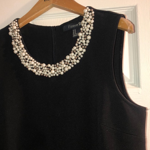 BLACK ELEGANT FOREVER 21 DRESS - Picture 3 of 5